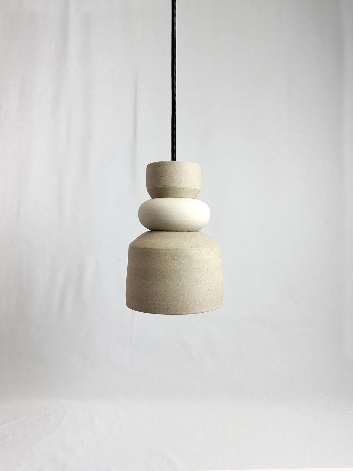 Meridian Pendant - Tan & White