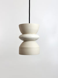 White / White Round Pendant