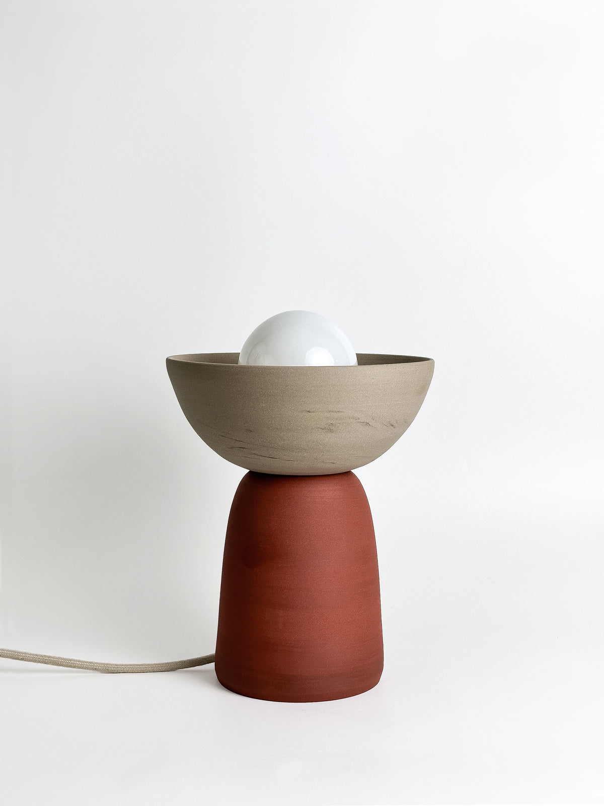 CRESCENT - Tan / Rust