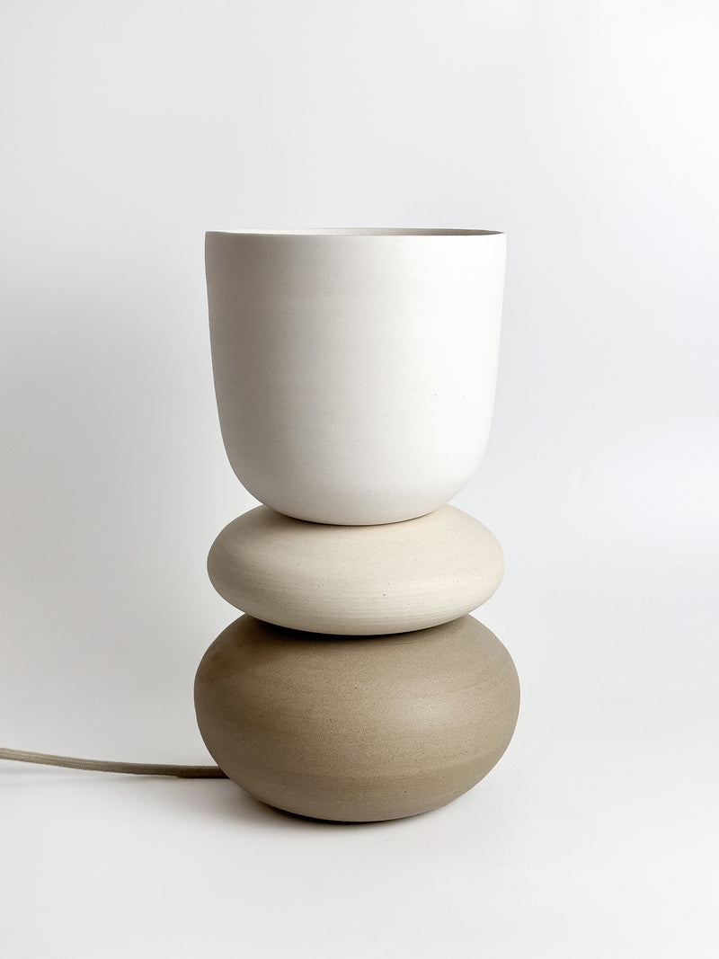 ORION - Small Tan / White