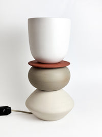 ORION - Large Tan / White (Seconds)